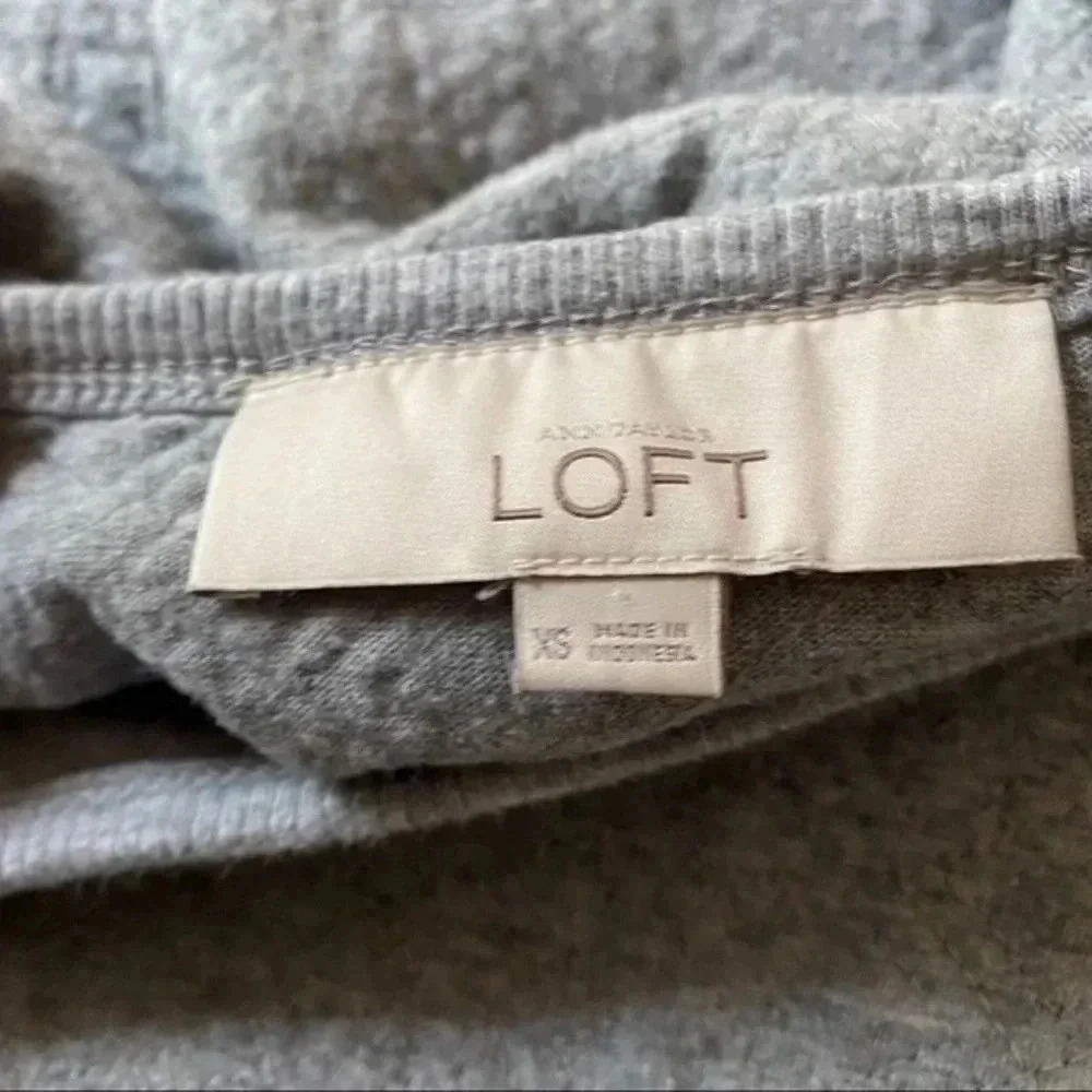 Ann Taylor loft gray sweater textured XS - Picture 6 of 8